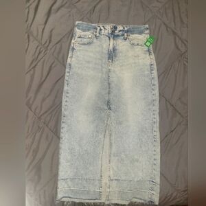 GAP Long Denim Skirt 26/2